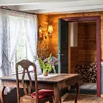 Fossane Gard, Autentiske Gardshus Pa Sauegard Ferienhaus Hjelmeland
