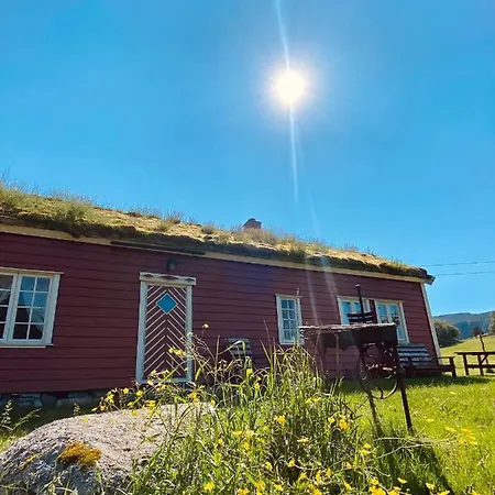 Fossane Gard, Autentiske Gardshus Pa Sauegard * Hjelmeland
