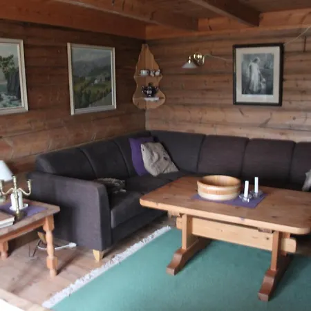 Fossane Gard Feriehus Hjelmeland