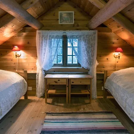 Fossane Gard, Autentiske Gardshus Pa Sauegard *