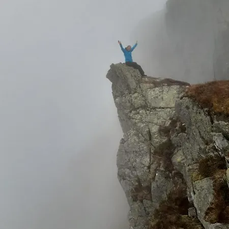 Fossane Gard, Autentiske Gardshus Pa Sauegard * Hjelmeland