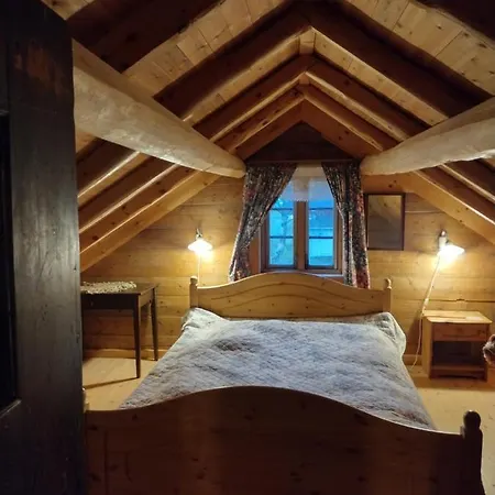 Fossane Gard, Autentiske Gardshus Pa Sauegard Сasa de vacaciones