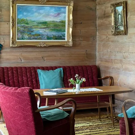 Fossane Gard, Autentiske Gardshus Pa Sauegard Hjelmeland