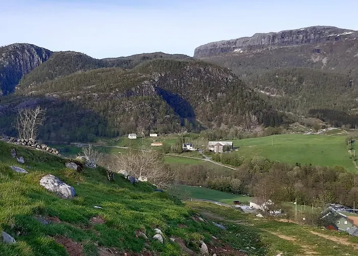 Fossane Gard, Autentiske Gardshus Pa Sauegard *