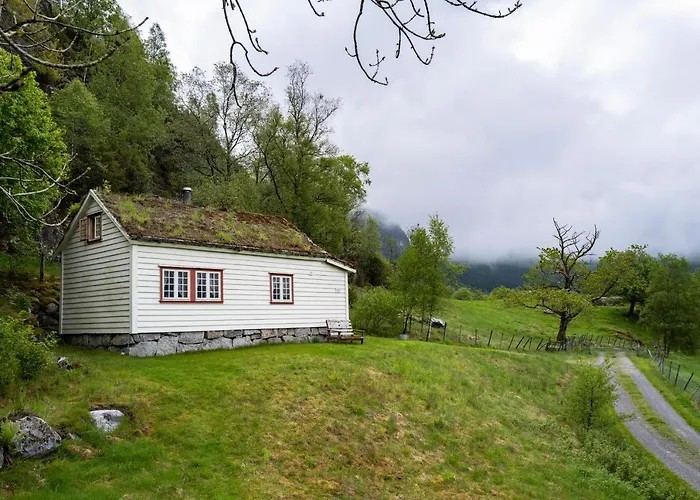 Fossane Gard, Autentiske Gardshus Pa Sauegard