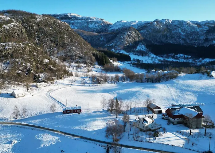 Fossane Gard, Autentiske Gardshus Pa Sauegard Дом отдыха *